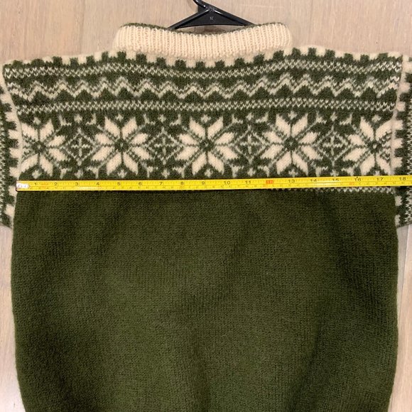 Vintage Wool Knit Sweater - Picture 5 of 8
